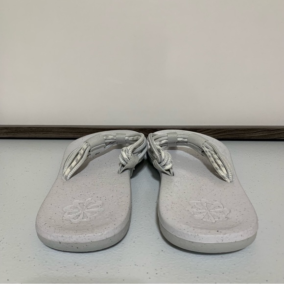 Nike Shoes Nike Ecohaven Next Nature Womens Flip Flop Photon Dustblackwhitesize Nwt Poshmark